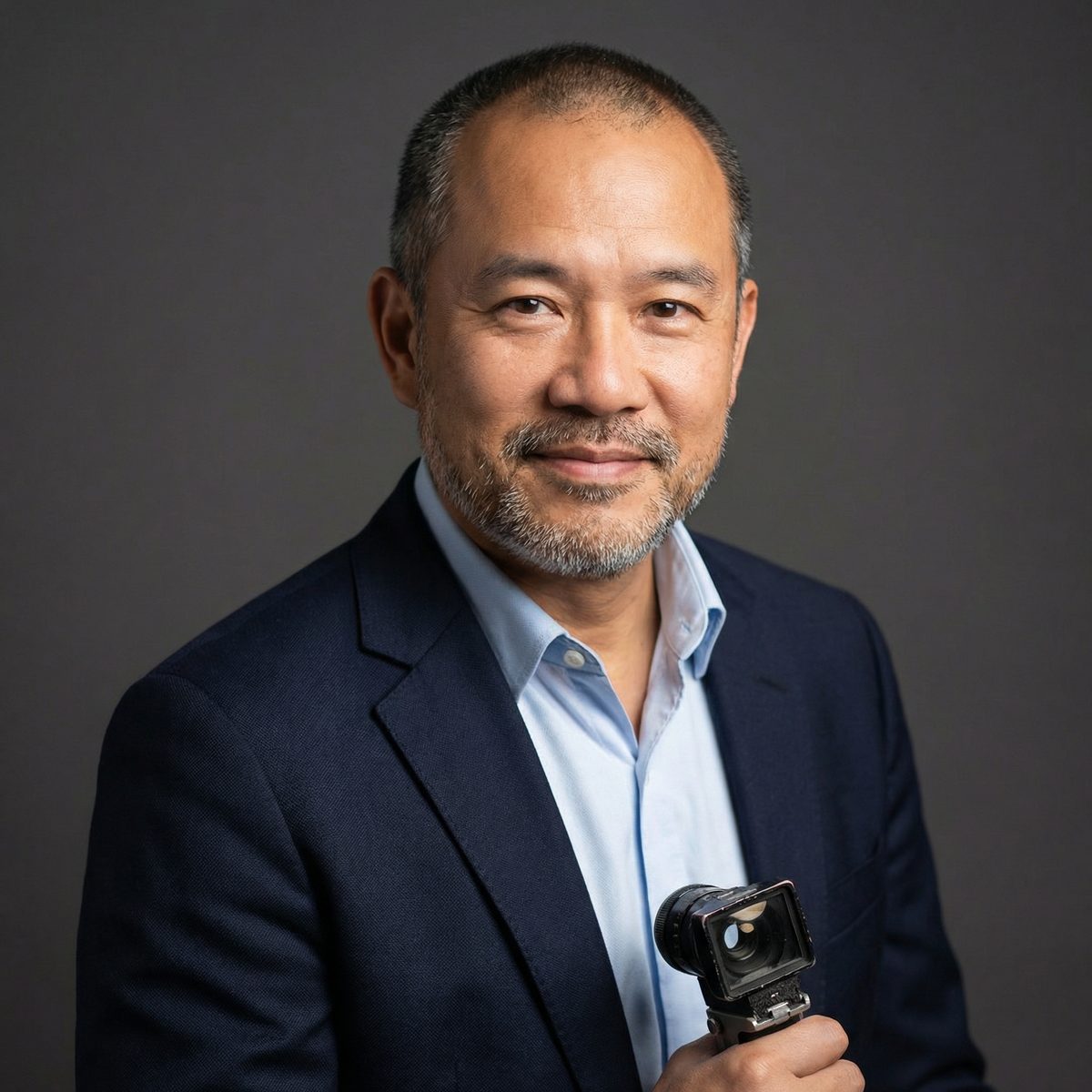 草榴社区首席导演周瀚文